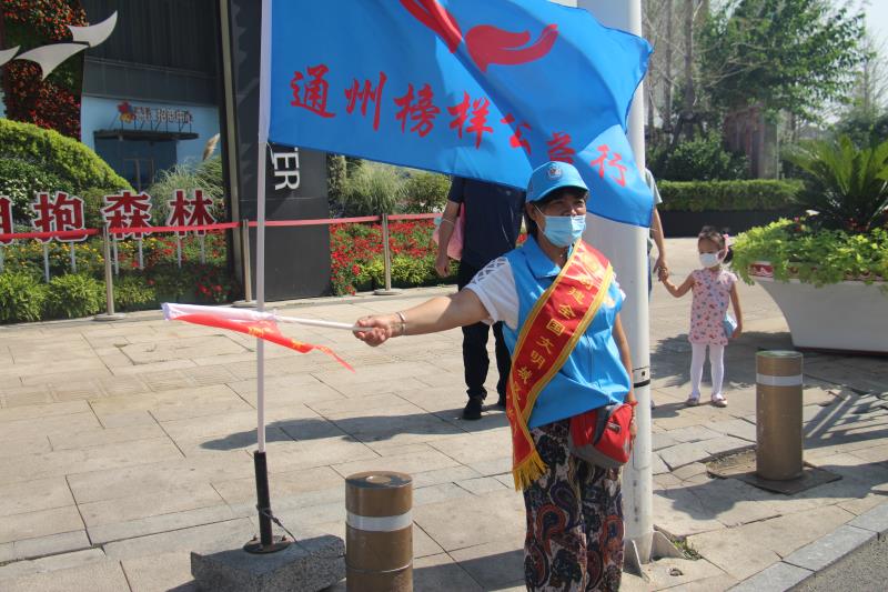 <strong>反复大骚逼视频网站操个骚逼而指教</strong>